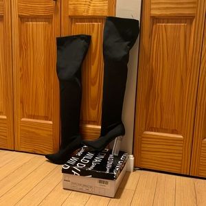 Fashion Nova Over the Knee Boots Blk Sz 8